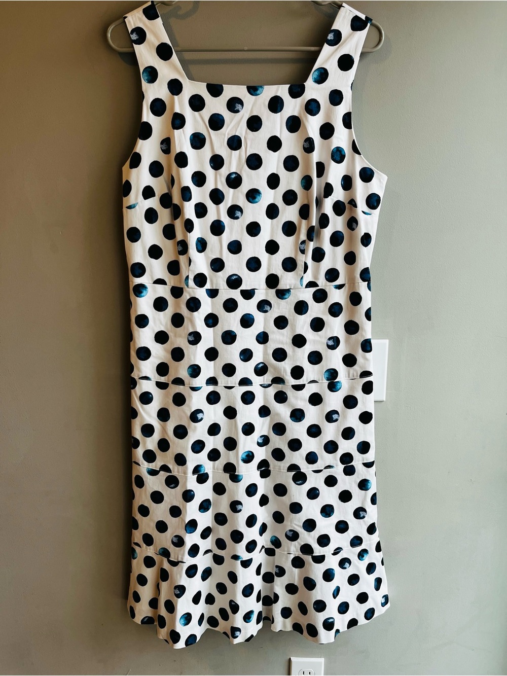 Talbots Sleeveless White Dress with Blue & Black Polka Dots Size 8